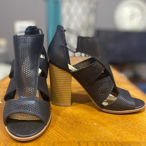 Soda, open toed sandals - Picture 2 of 6